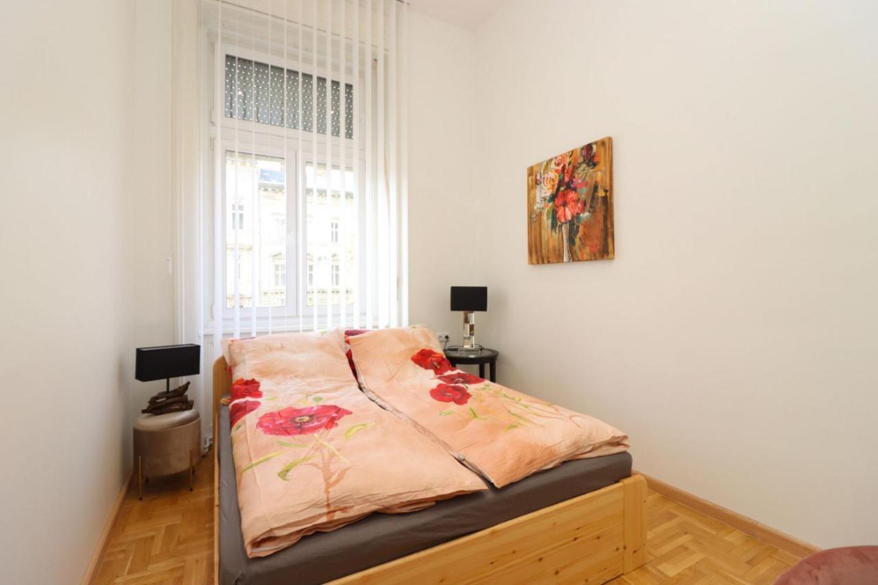 Ziti Citi Budapest Apartment Luaran gambar