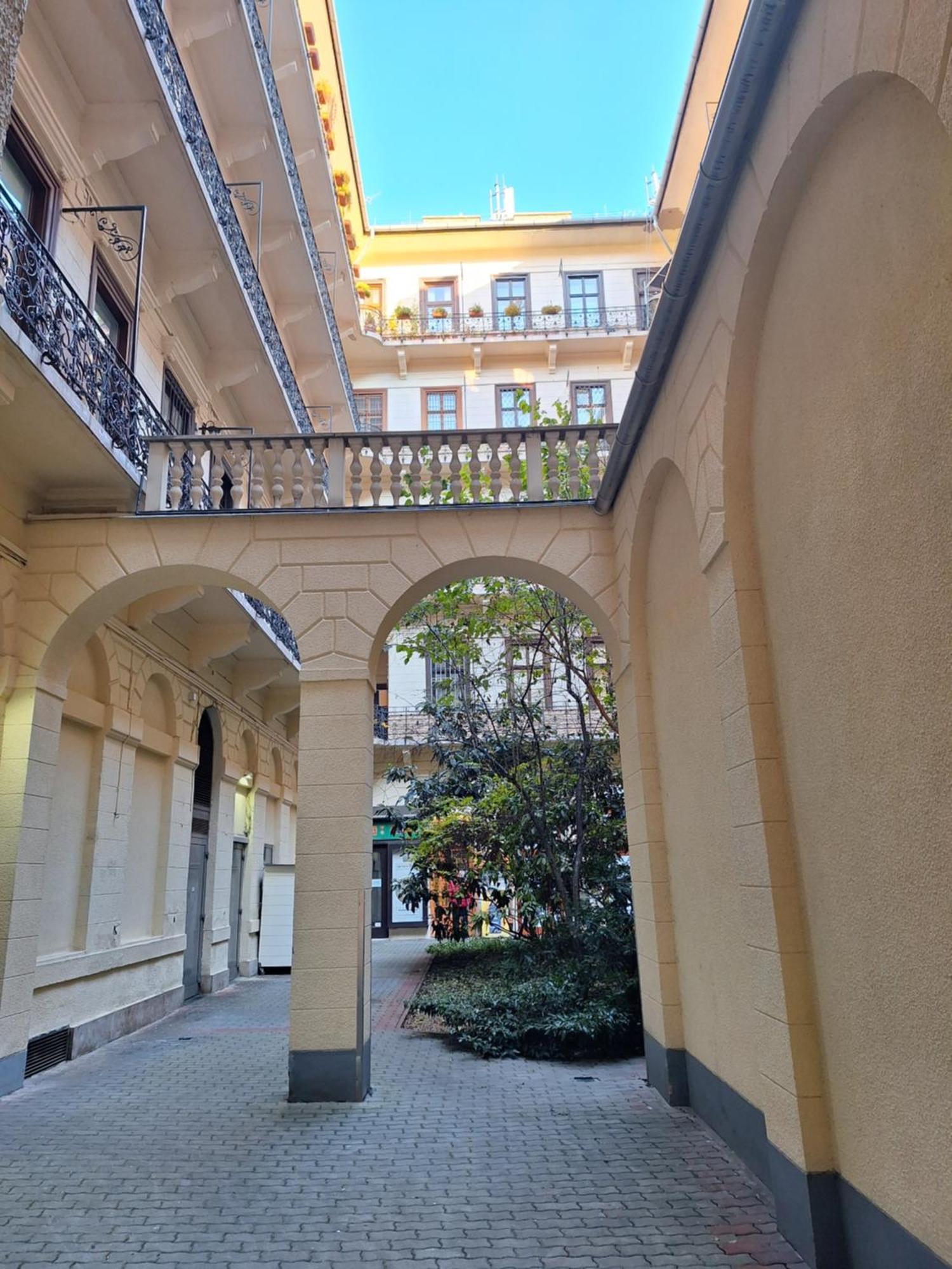 Ziti Citi Budapest Apartment Luaran gambar